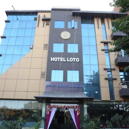 Hotel Loto - Sector 66 Νόιντα Εξωτερικό φωτογραφία